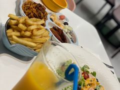 -KIDults童伴儿亲子餐厅(达美中心广场店)
