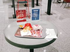 -麦当劳(北京大兴机场二层国内到达(安检外)店)