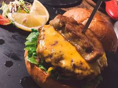 -HIGH FIVE哈福手工汉堡(桂林路店)