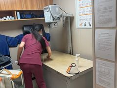 -瑞鹏宠物医院(大运分院)