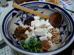 -蜗牛小馆醉乡民谣云南菜(惠新西里店)