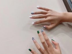 -苏彩·皮肤管理美甲美睫