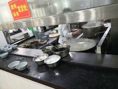 -天天锅贴王(迎凤街店)