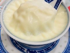 招牌双皮奶任意配-广信牛奶甜品世家(台东店)