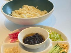 -贝勒爷·酥不腻烤鸭