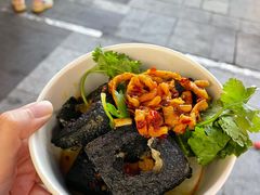 -黑色经典臭豆腐·湖南特产(步行街店)