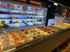 -涨巢·潮玩水疗局