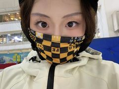 -乔波室内滑雪场