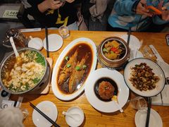 -苹果树下艺术餐厅(宋庄店)