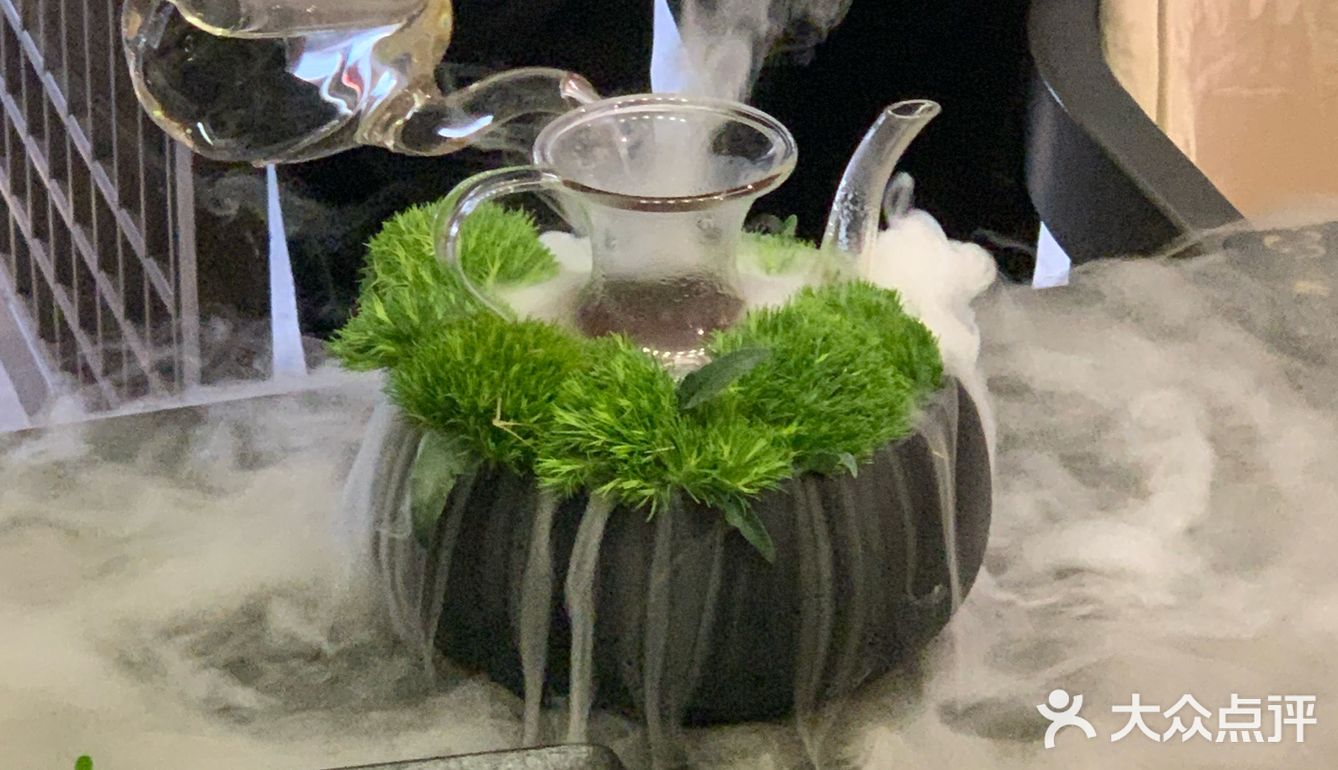 在杭州❗️这家店把每道菜都做成了艺术品🌸