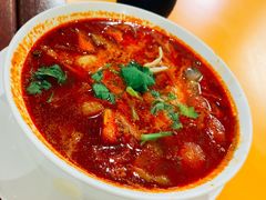 -班赞海鲜市场胖阿姨加工点