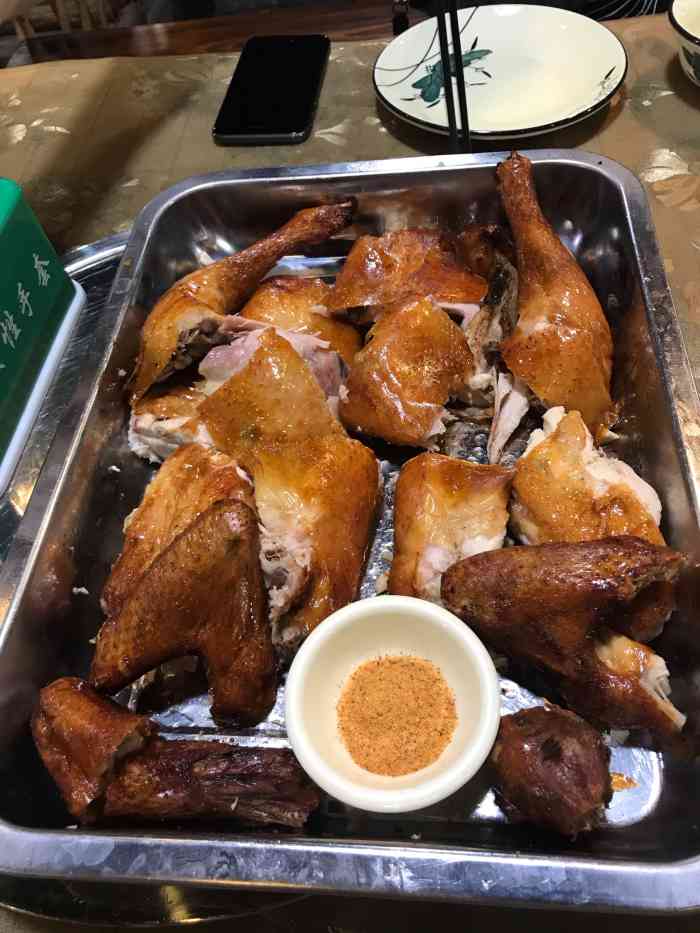 顺徕德·仙庙烧鸡(金凯店)-"顺德烧鸡很出名啊,到处都是,家庭出行大排