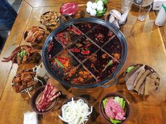 -正南齊北重庆老火锅(光华村直营店)
