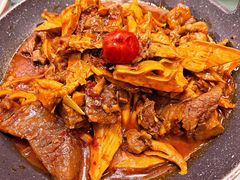 春笋焖牛肉-香融府·烤鸭·家常菜(马家堡路店)
