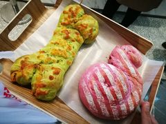 -奈雪的茶(市百一店)