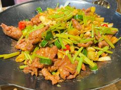 -巴依兄弟西域美食(机场店)