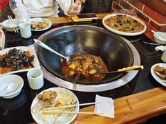 -人民公社铁锅炖·东北菜(卫国道店)