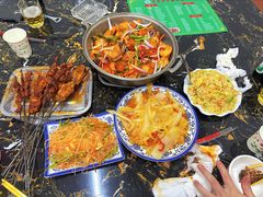 -马克力木手抓炕锅烤羊肉(盐湖一小区店)