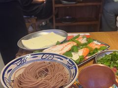 -洱火云南酸菜牛肉火锅(石景山当代商城店)