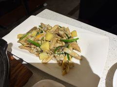 -肥仔文澳门猪骨煲(南京西路店)