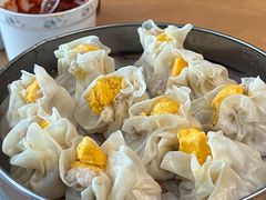 蛋黄鲜肉烧麦-真真鲜馄饨店(启蒙路店)