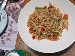 -黄泥岗·地道湖北菜(奥特莱斯店)