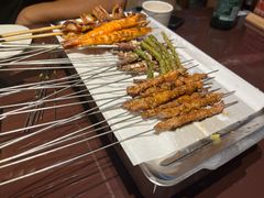 -三个大叔烤羊肉串·歌手驻唱·碳烤鲜肉(西三旗店)