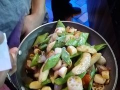 -外婆私房菜(新亚百货店)