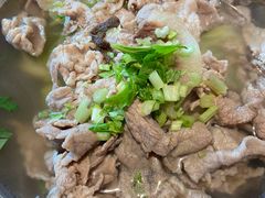 -肖四女乐山跷脚牛肉(南汇大学城生活广场店)