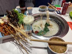 -宏姐串串香(宏伟路店)