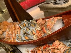 -咖啡苑自助餐厅·中国大饭店