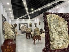 -游龙石文化科普馆