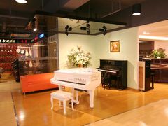 -柏斯音乐艺术中心·钢琴·吉他(上音店)