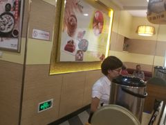 大堂-粤仔湾砂锅粥(金太湖店)