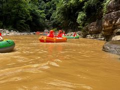 -雅鲁激流探险漂流