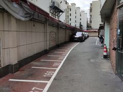 -云洲古玩城(大木桥路店)