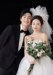 -喜爱高定婚纱摄影