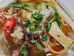 -同济大学本部学苑饮食广场