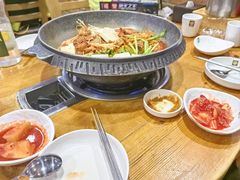 -喇喇排骨火锅·传统韩式脊骨汤(望京西园总店)