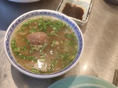 -潮界(LU·ONE凯德晶萃广场店)