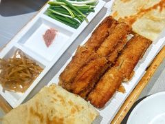 -闻道食府烙饼卷带鱼(原车耳营店原大觉寺店)
