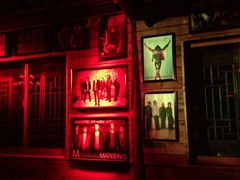 -周庄红庭演艺酒吧