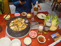 -菌之家·专业纯野生菌火锅·特色炒菌