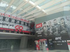-梅赛德斯奔驰文化中心·停车场