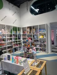 -MINI MARS KIDS CLUB亲子家庭中心(长宁天山店)