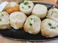 -小杨生煎(金山百联购物中心3楼店)