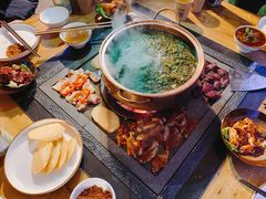 -悦哉·派对·草坪婚礼·围炉煮茶(三圣乡店)
