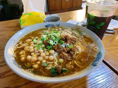 豌杂小面-丁丁猫重庆小面(徐州路店)