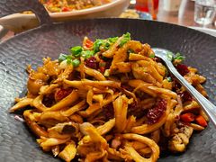 -新李记 · 口味菜馆(南郊公园店)