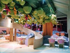 -水桶王国主题餐厅·聚会·生日派对·亲子活动·家庭套餐(亚龙湾希尔顿店)